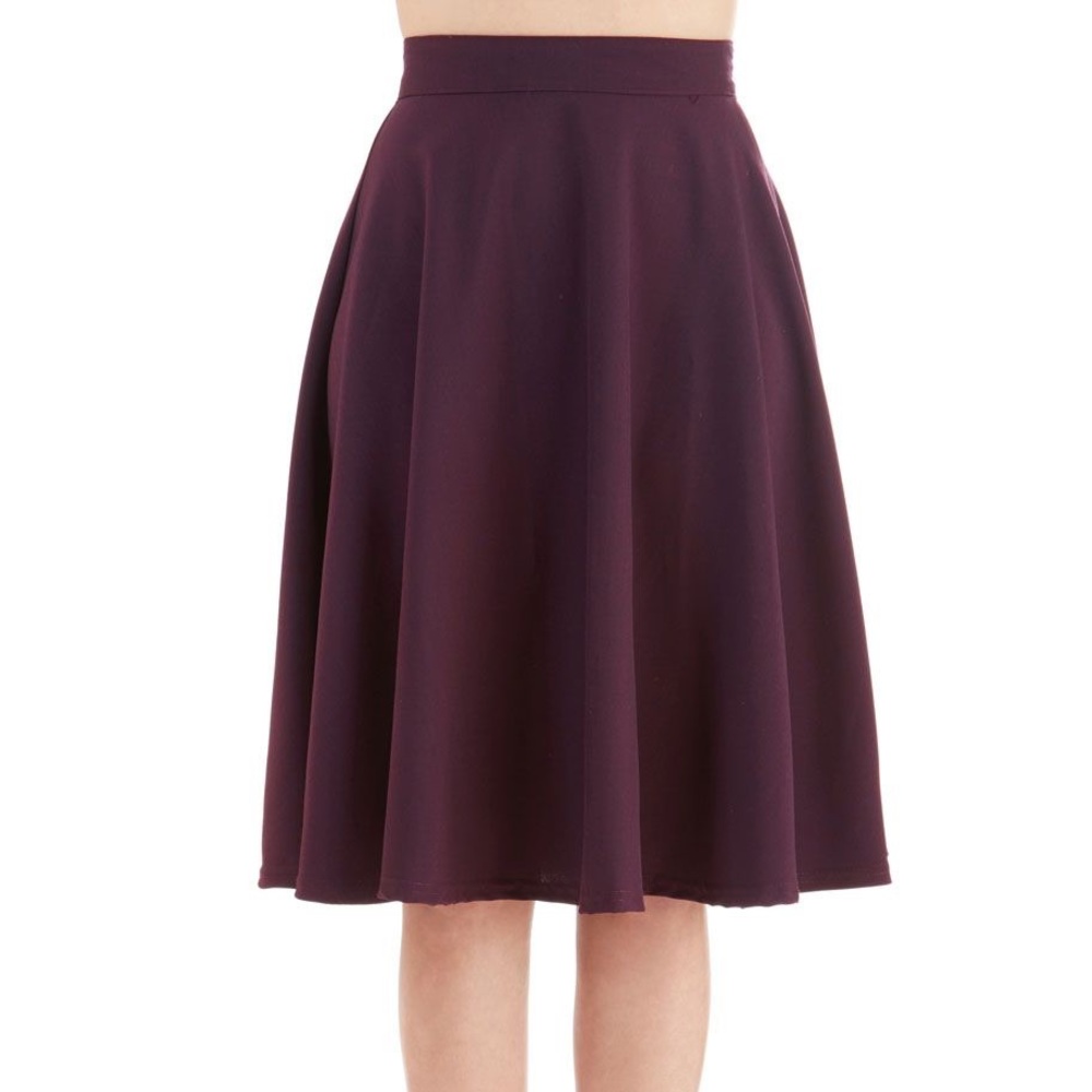 Bugle Joy Midi Skirt in Plum